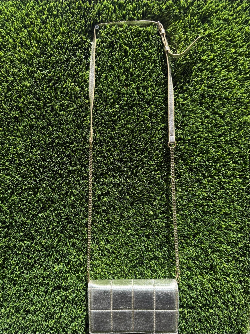 Metallic Silver Crossbody Bag with Chain Strap